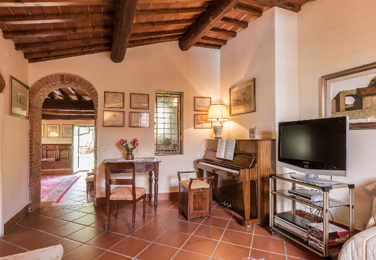 House in Monsummano Terme - Luxury Tuscan villa with exclusive pool