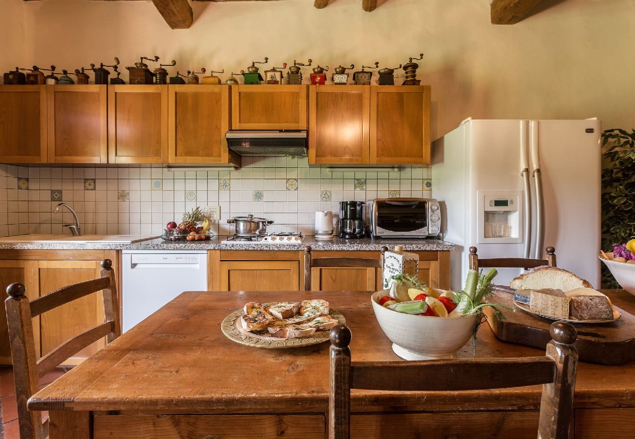 House in Monsummano Terme - Luxury Tuscan villa with exclusive pool