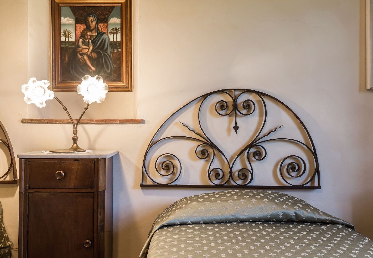House in Monsummano Terme - Luxury Tuscan villa with exclusive pool