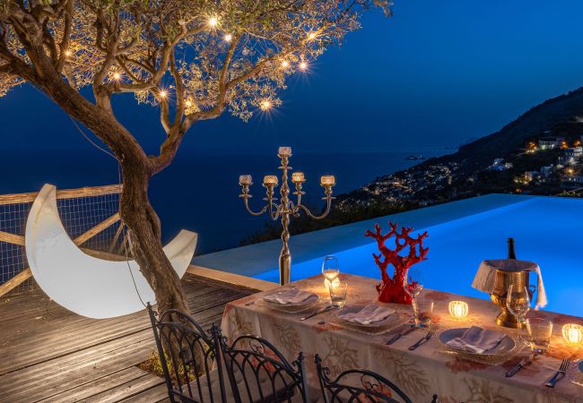 Villa in Furore - IL MANIERO DEGLI DEI