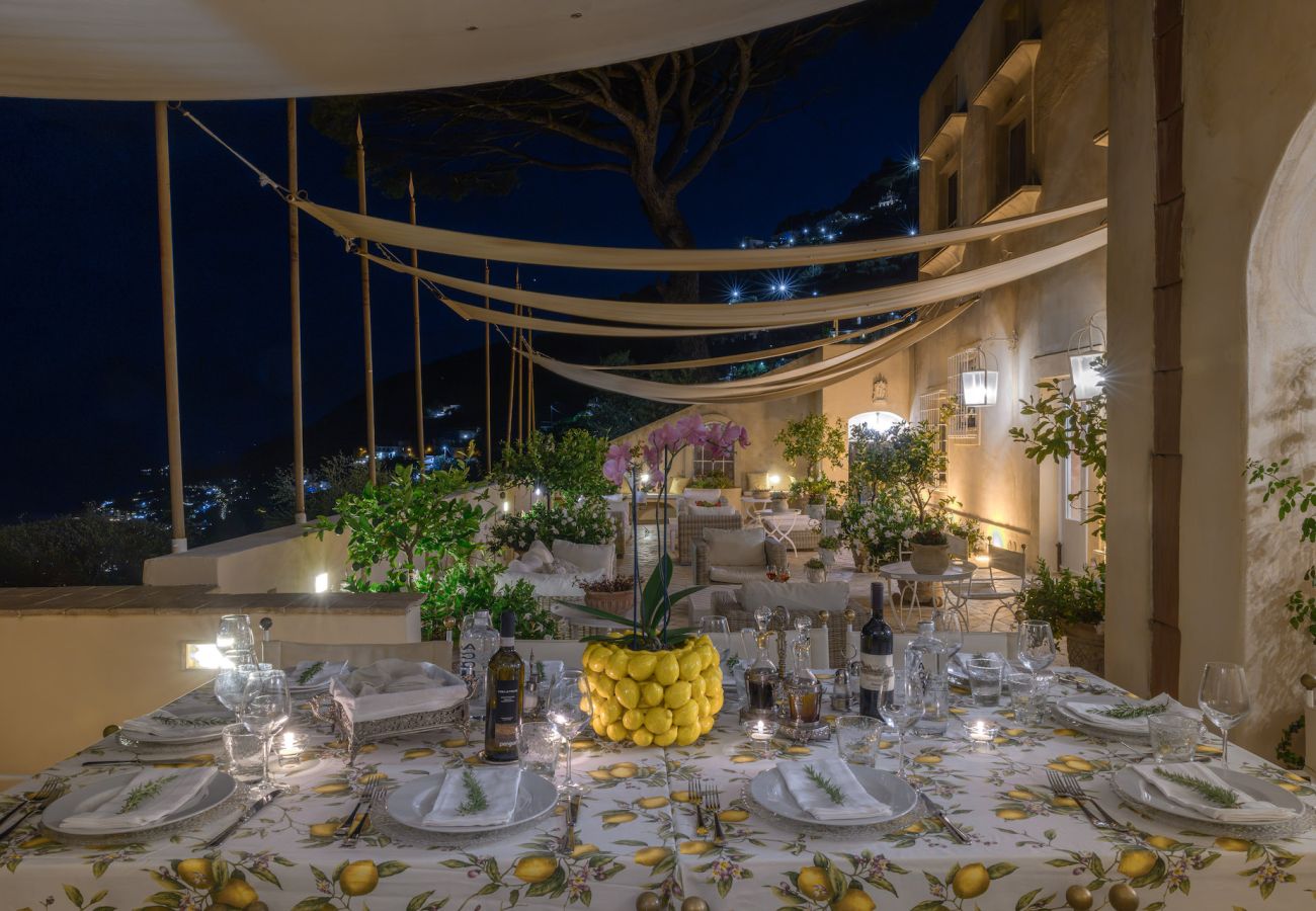 Villa in Furore - IL MANIERO DEGLI DEI