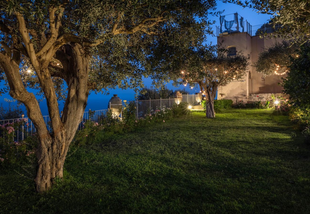 Villa in Furore - IL MANIERO DEGLI DEI