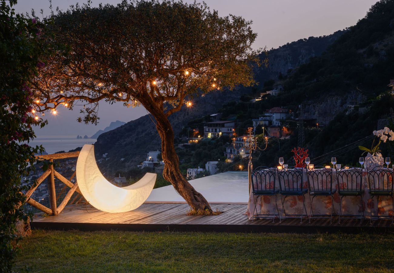 Villa in Furore - IL MANIERO DEGLI DEI