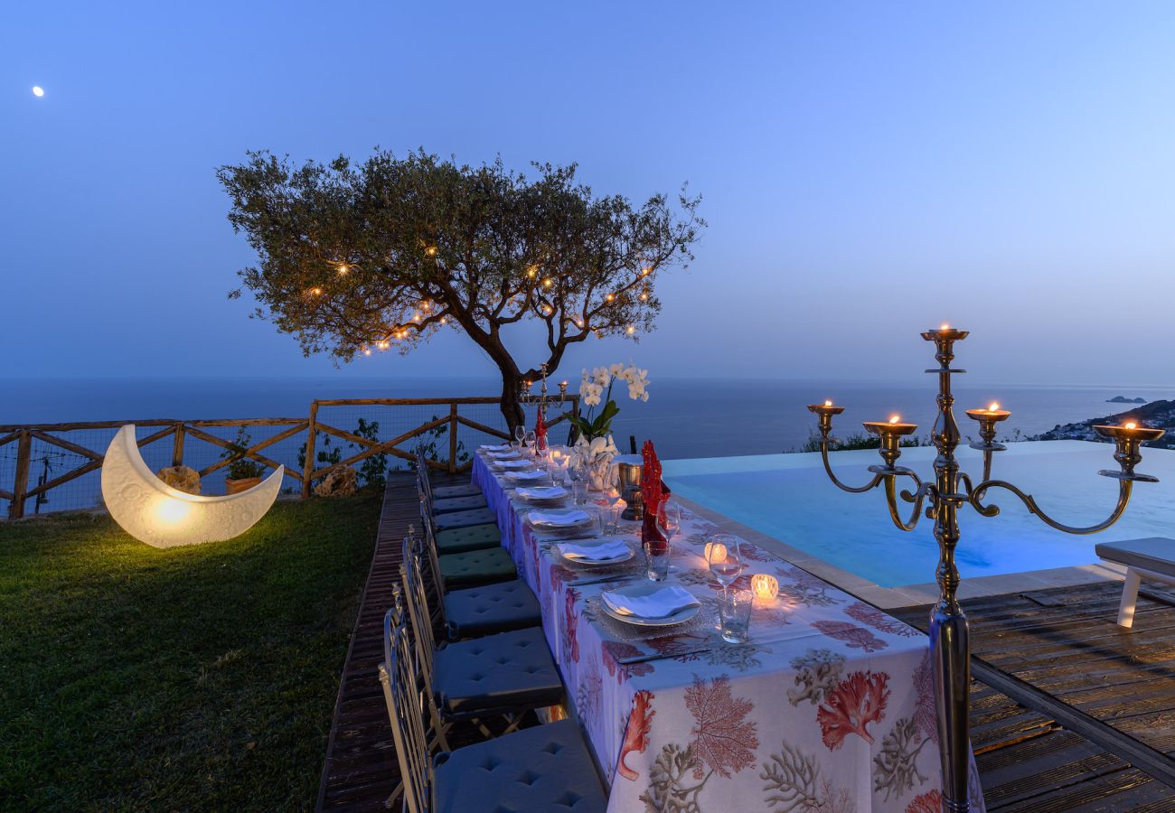 Villa in Furore - IL MANIERO DEGLI DEI
