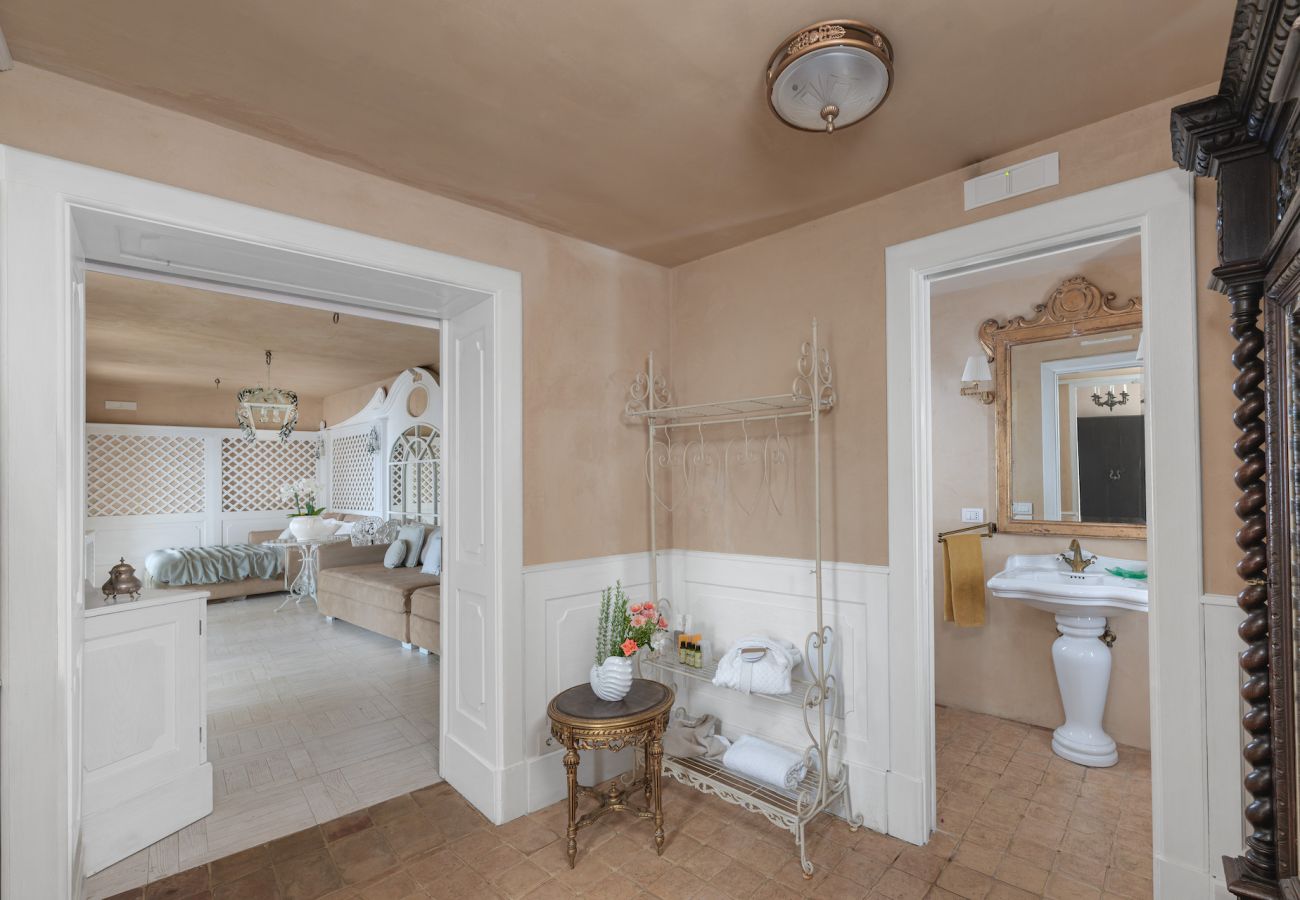 Villa in Furore - IL MANIERO DEGLI DEI