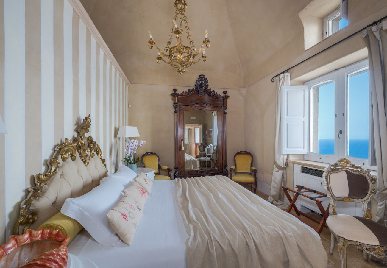 Villa in Furore - IL MANIERO DEGLI DEI