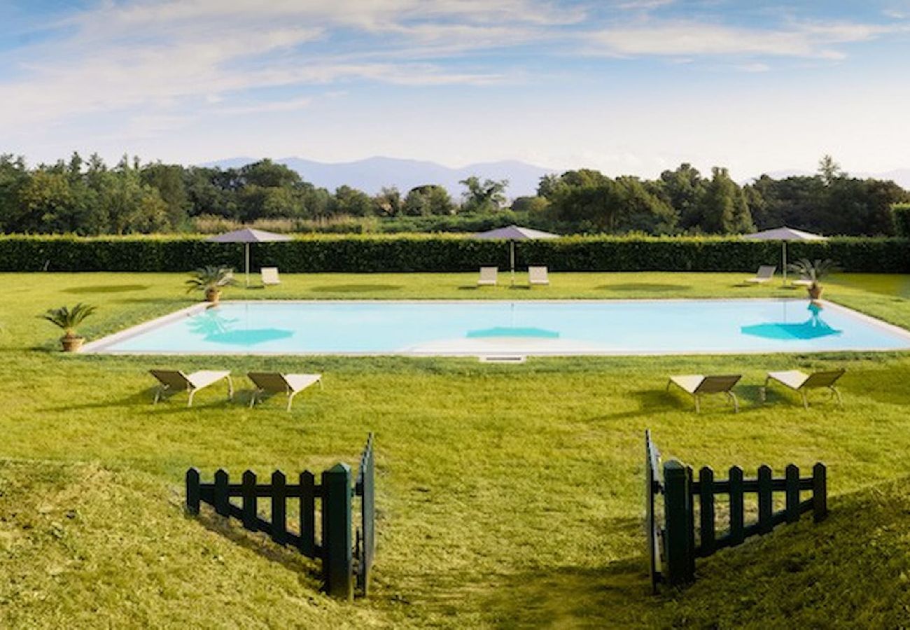 Villa in Lucca - Stunning Luxury Villa with pool