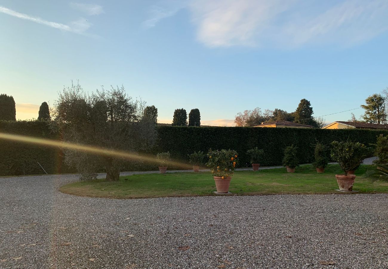 Villa in Lucca - Stunning Luxury Villa with pool