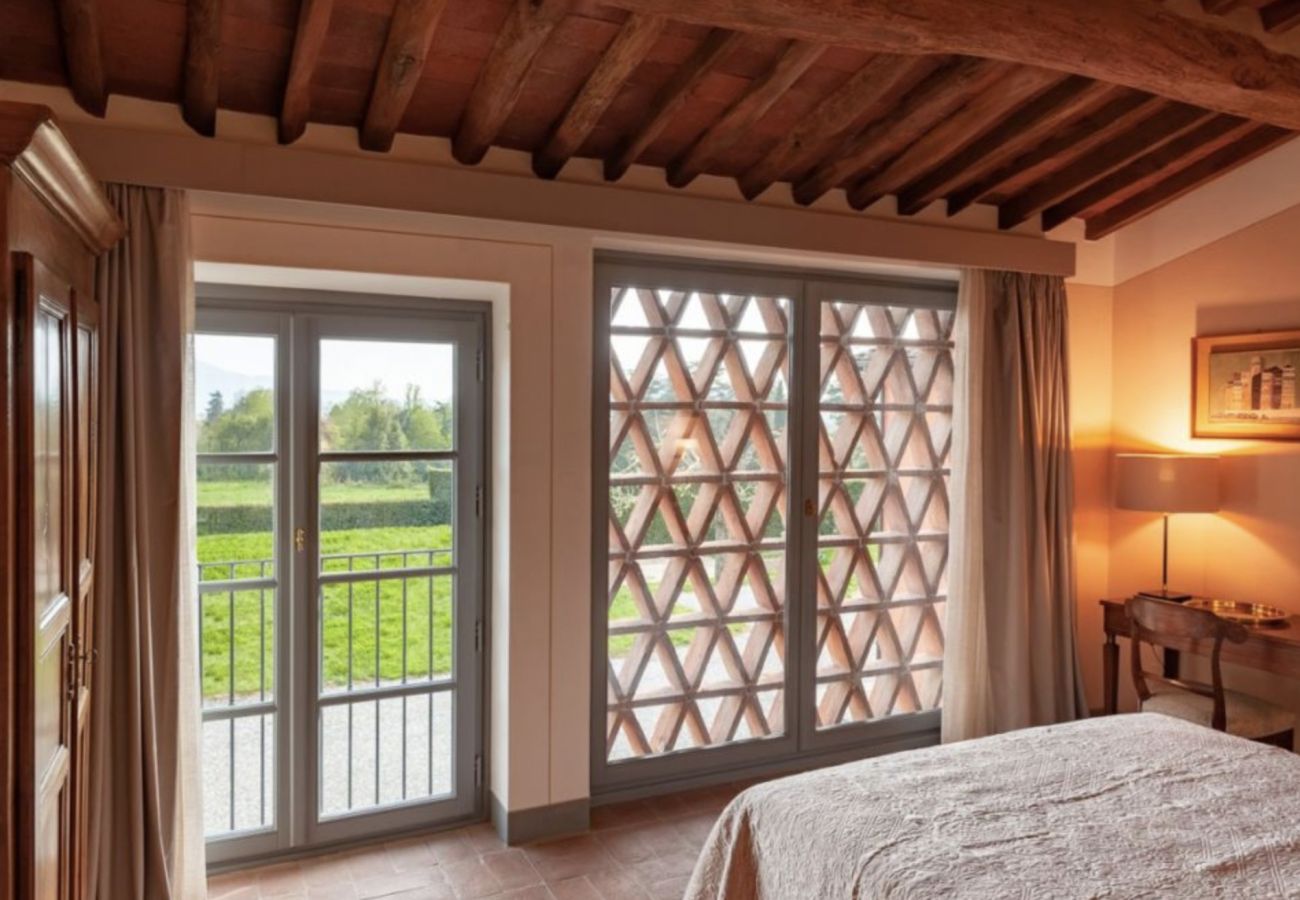 Villa in Lucca - Stunning Luxury Villa with pool