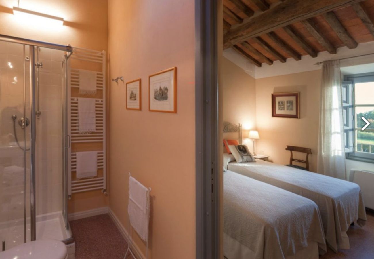 Villa in Lucca - Stunning Luxury Villa with pool