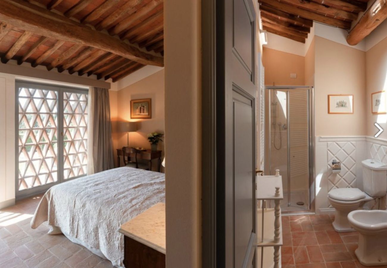 Villa in Lucca - Stunning Luxury Villa with pool