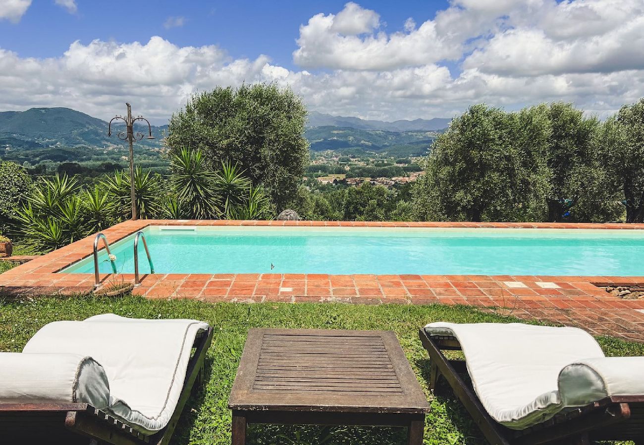 House in Lucca - VILLA DELL´ORTENSIA