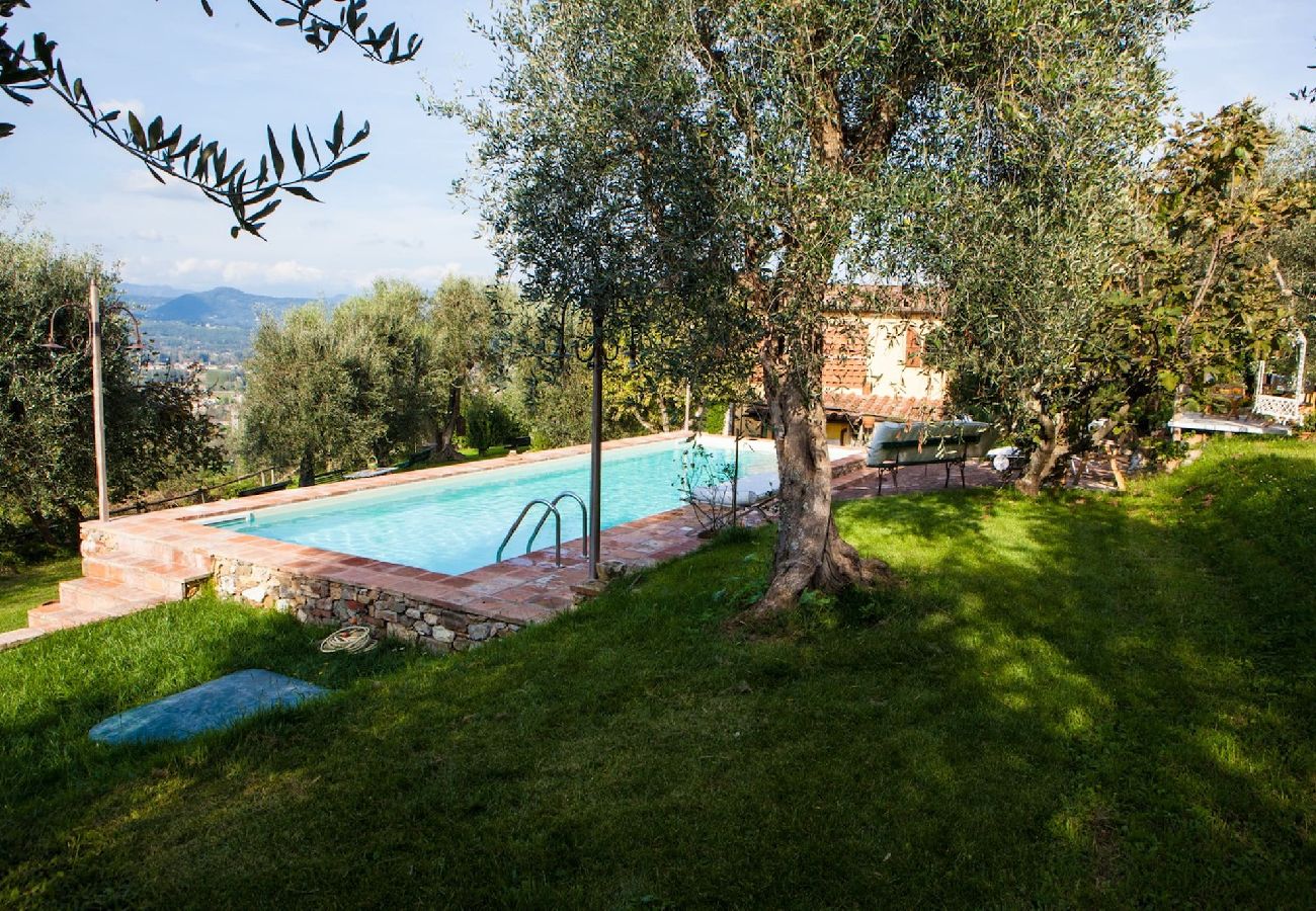 House in Lucca - VILLA DELL´ORTENSIA