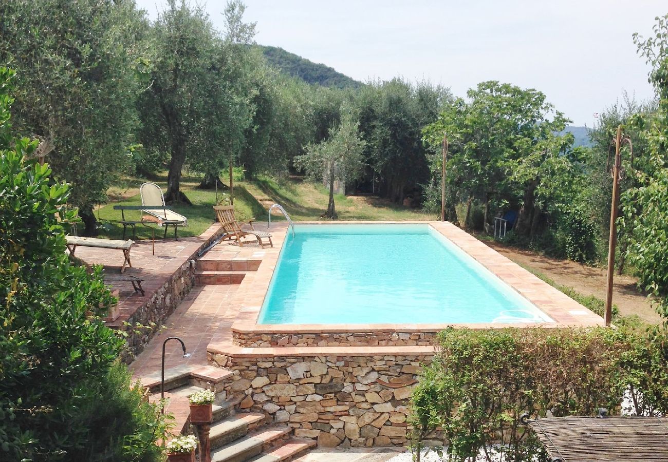 House in Lucca - VILLA DELL´ORTENSIA