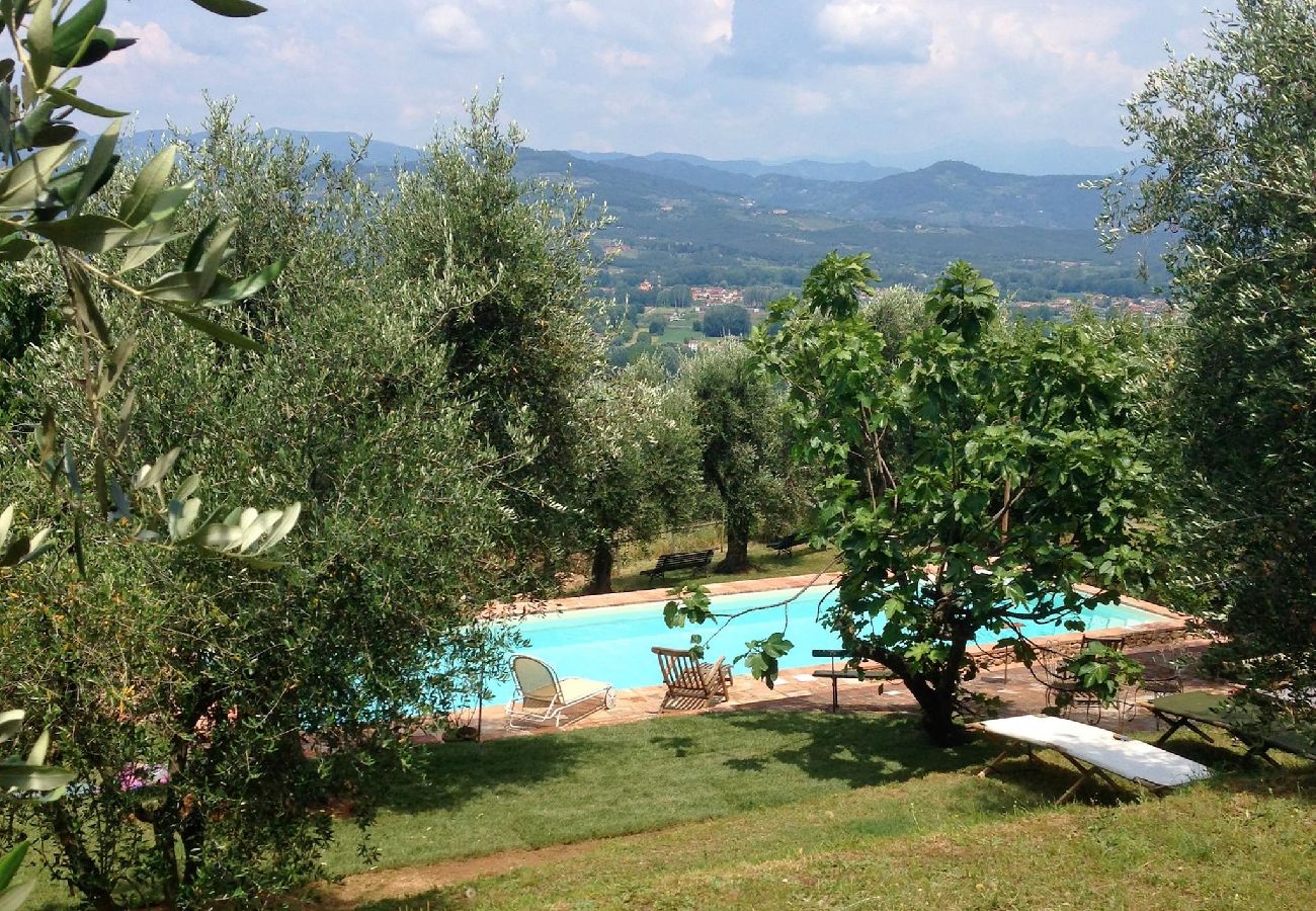 House in Lucca - VILLA DELL´ORTENSIA