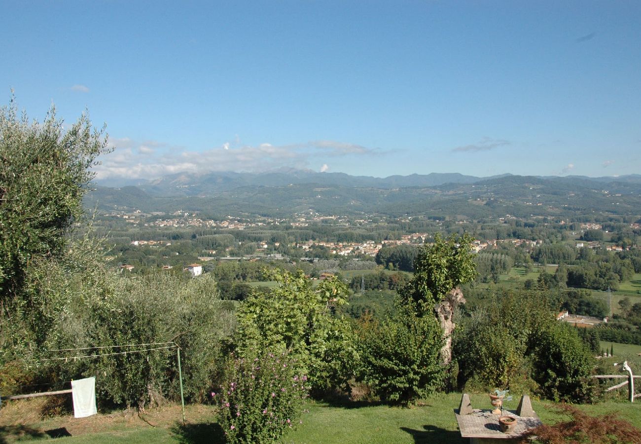 House in Lucca - VILLA DELL´ORTENSIA