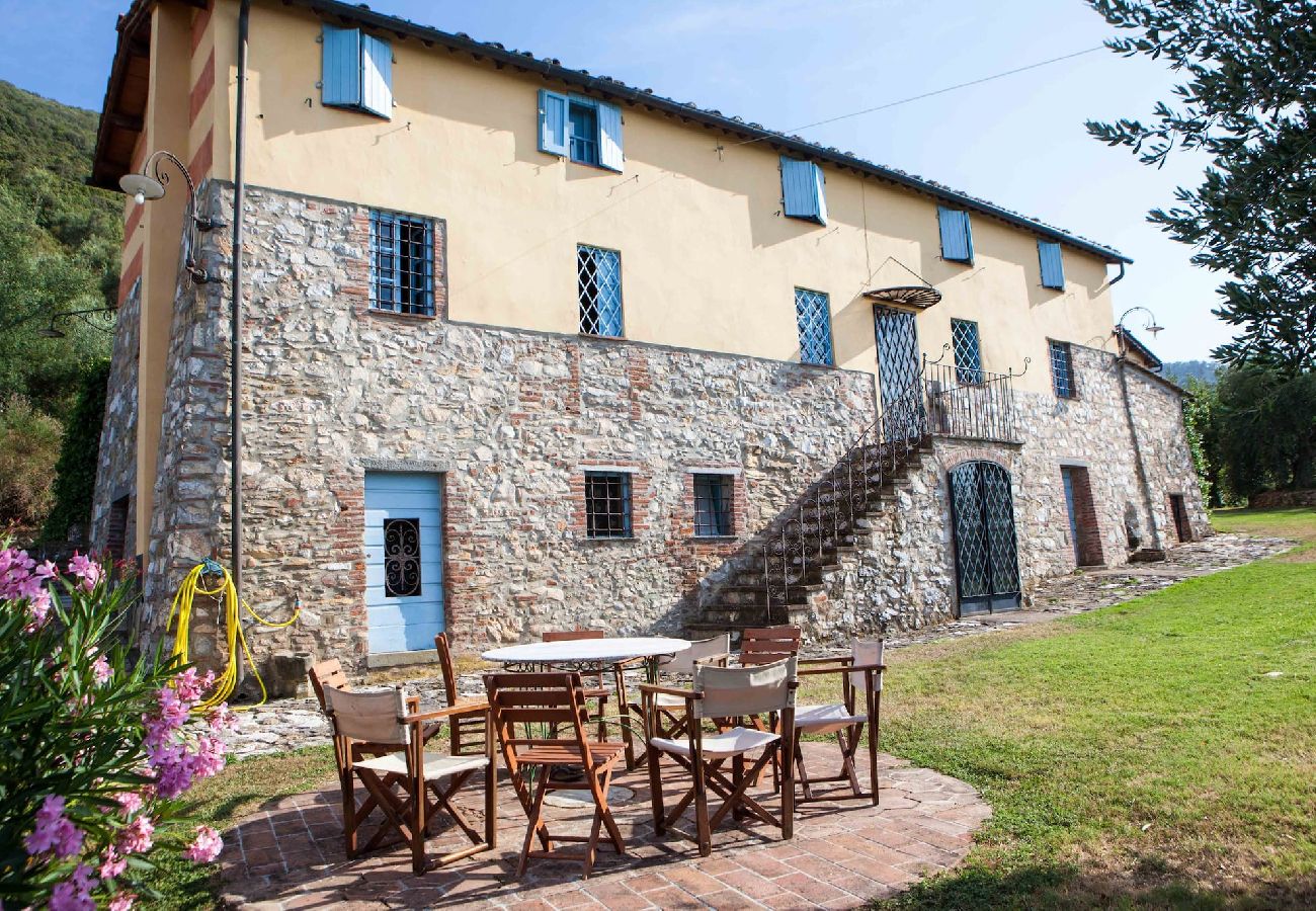 House in Lucca - VILLA DELL´ORTENSIA