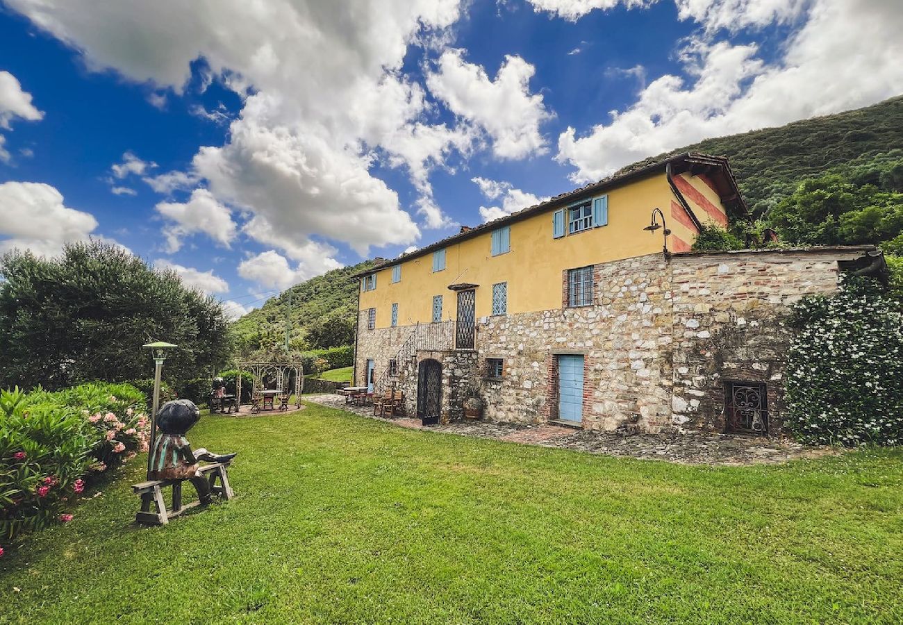 House in Lucca - VILLA DELL´ORTENSIA
