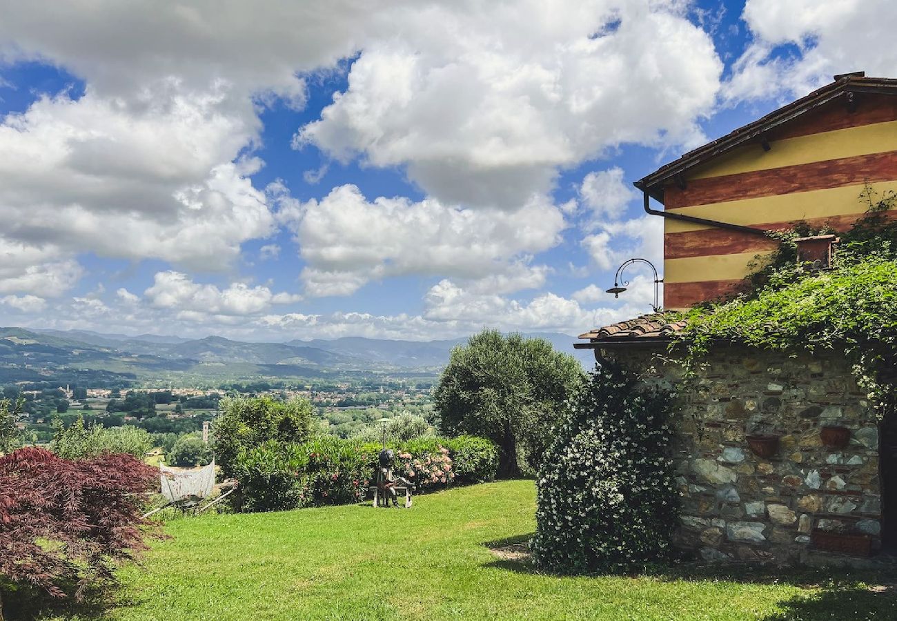 House in Lucca - VILLA DELL´ORTENSIA