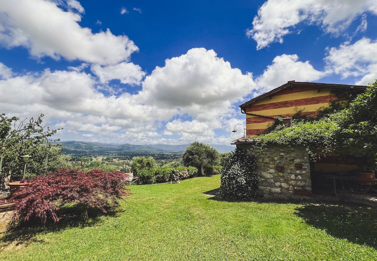 House in Lucca - VILLA DELL´ORTENSIA