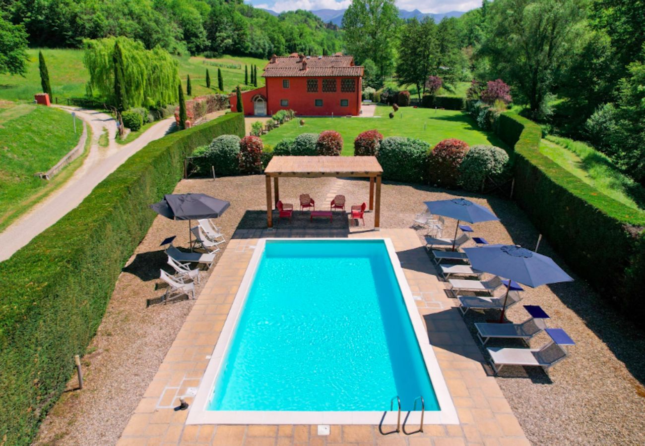 Villa in Reggello - Villa Casa Rossa in a scenic place. 16 people