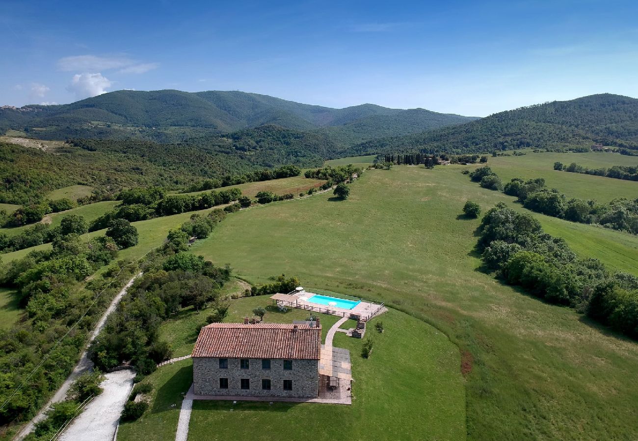 Villa in Bibbona - Villa La Guardiana promoted by WeekHomes com