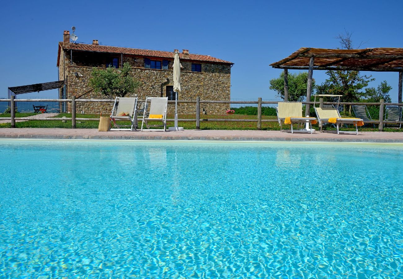 Villa in Bibbona - Villa La Guardiana promoted by WeekHomes com