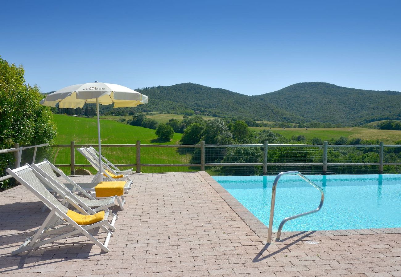 Villa in Bibbona - Villa La Guardiana promoted by WeekHomes com