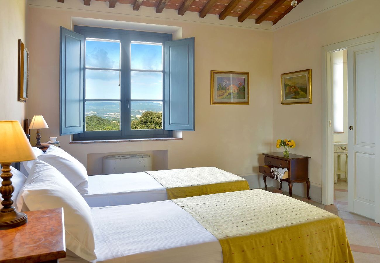 Villa in Bibbona - Villa La Guardiana promoted by WeekHomes com