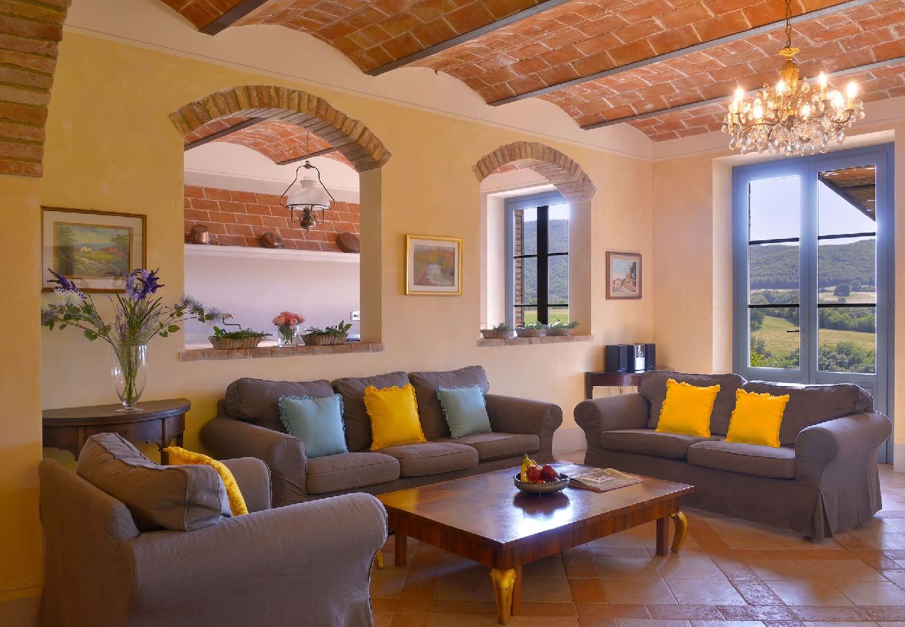 Villa in Bibbona - Villa La Guardiana promoted by WeekHomes com