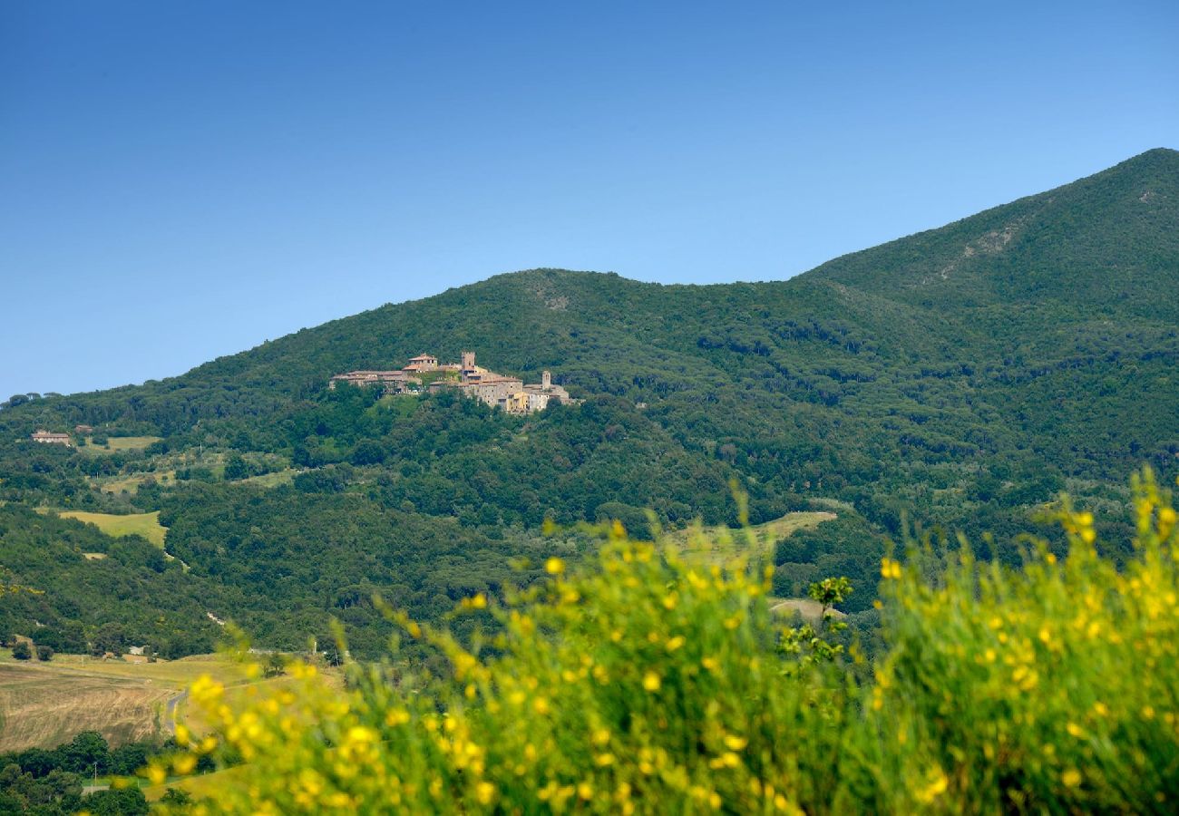 Villa in Bibbona - Villa La Guardiana promoted by WeekHomes com