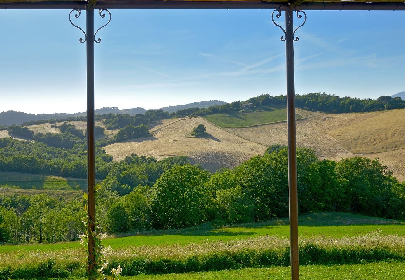 Villa in Bibbona - Villa La Guardiana promoted by WeekHomes com