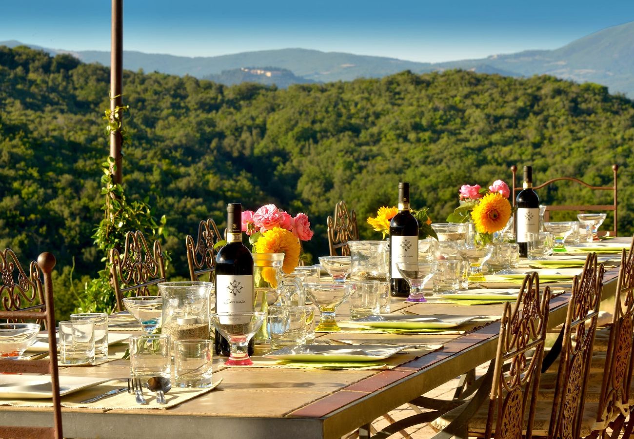 Villa in Bibbona - Villa La Guardiana promoted by WeekHomes com