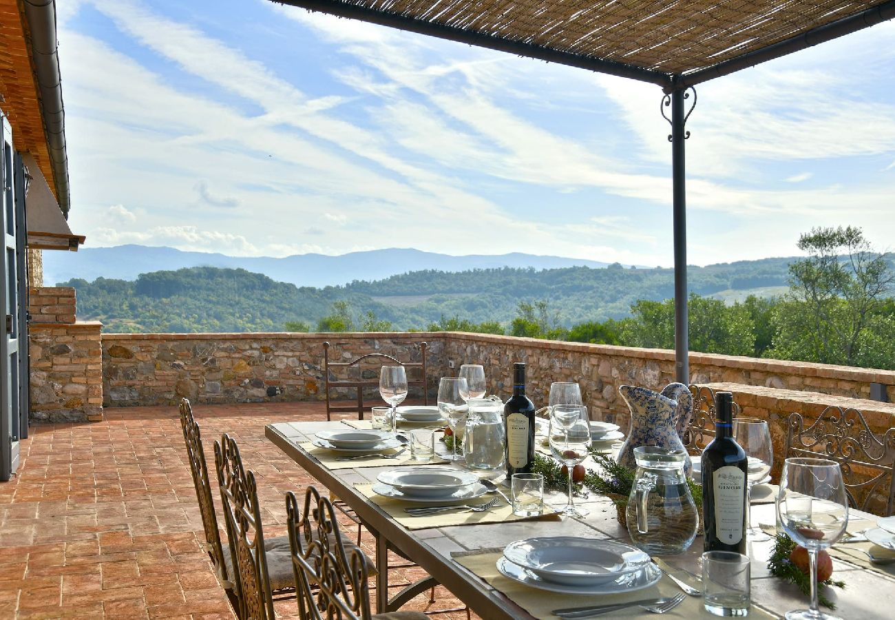 Villa in Bibbona - Villa La Guardiana promoted by WeekHomes com