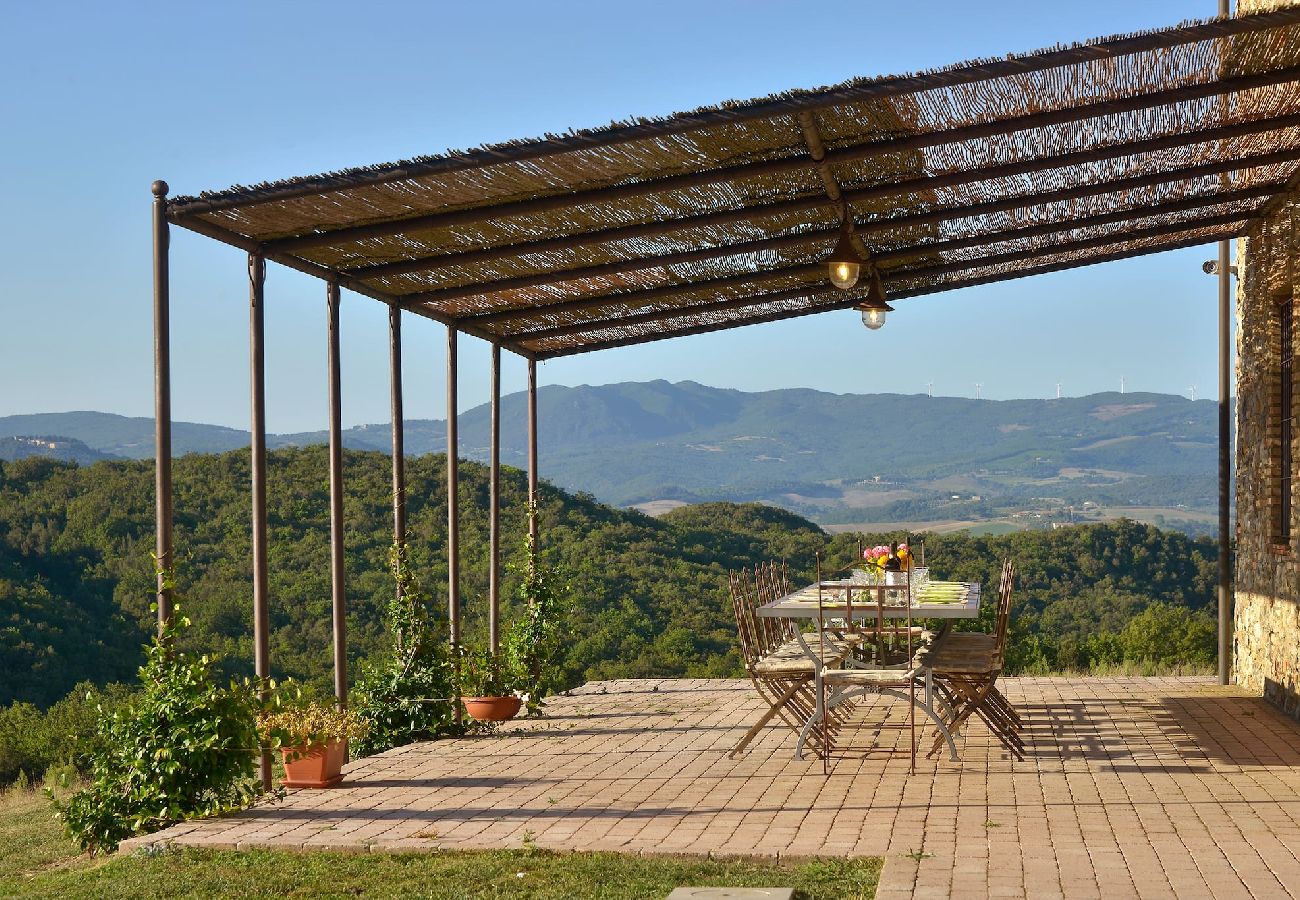 Villa in Bibbona - Villa La Guardiana promoted by WeekHomes com