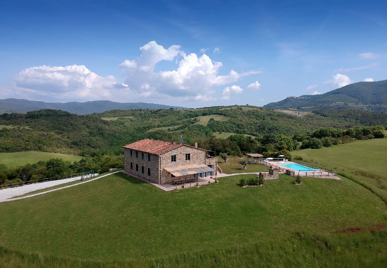 Villa in Bibbona - Villa La Guardiana promoted by WeekHomes com