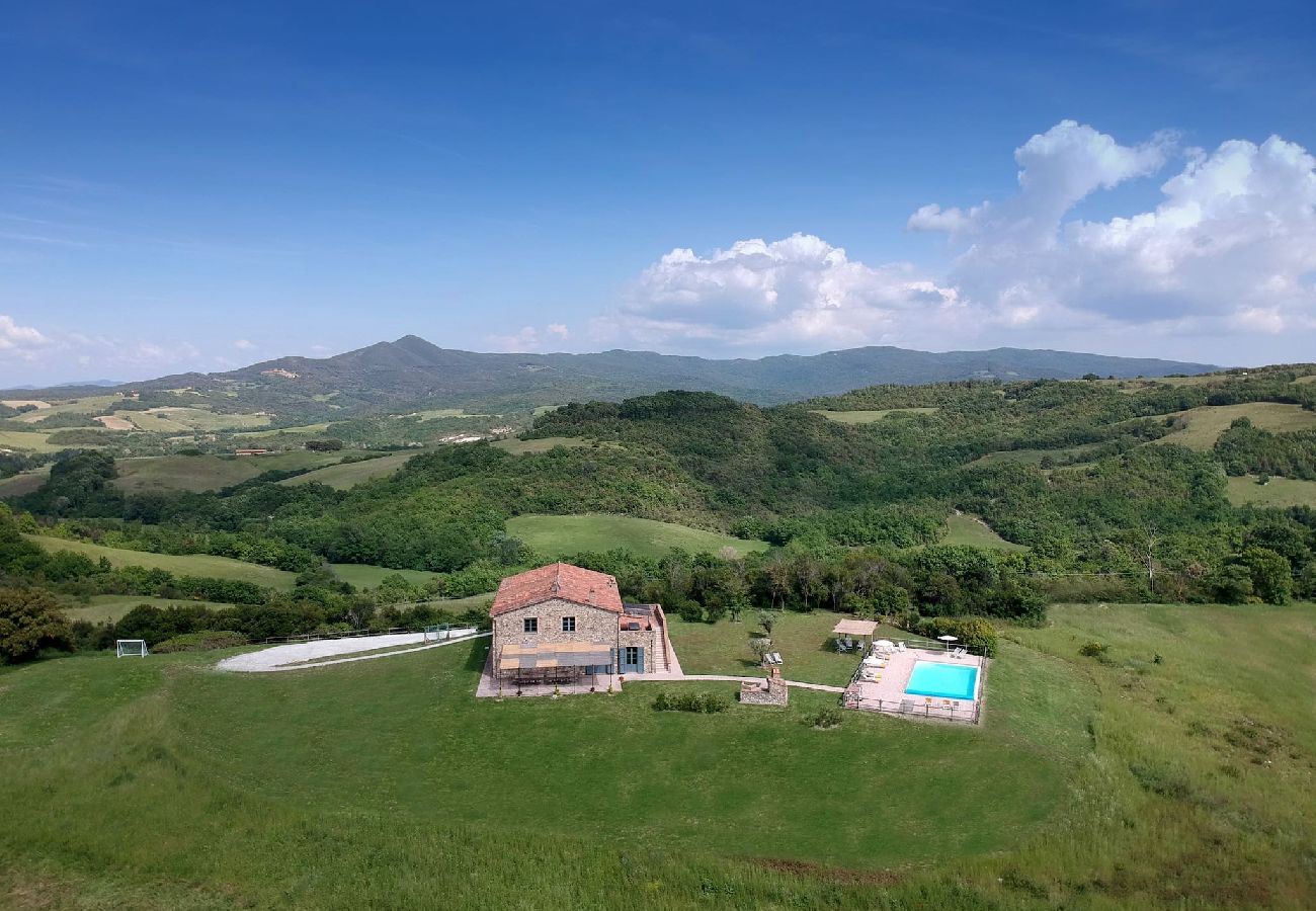 Villa in Bibbona - Villa La Guardiana promoted by WeekHomes com