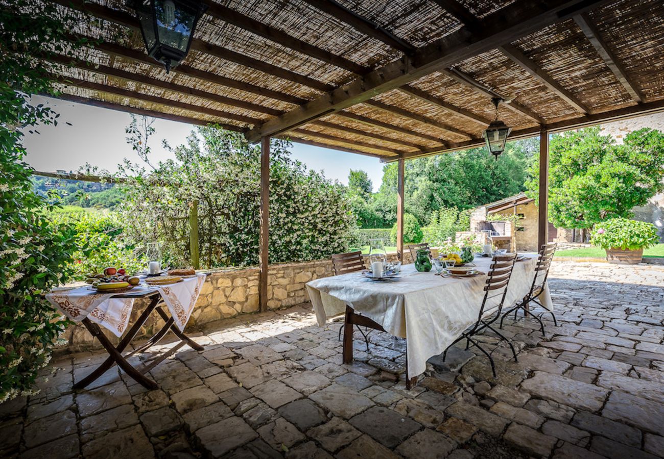 Villa in San Casciano in Val di Pesa - Villa La Santa