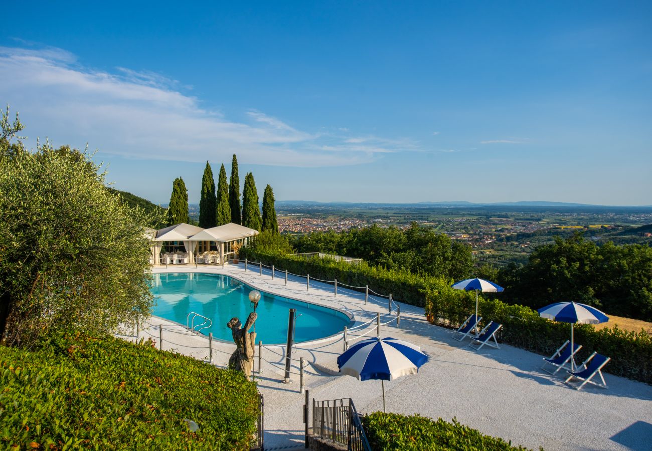 Villa in Montecatini alto - Villa Regale