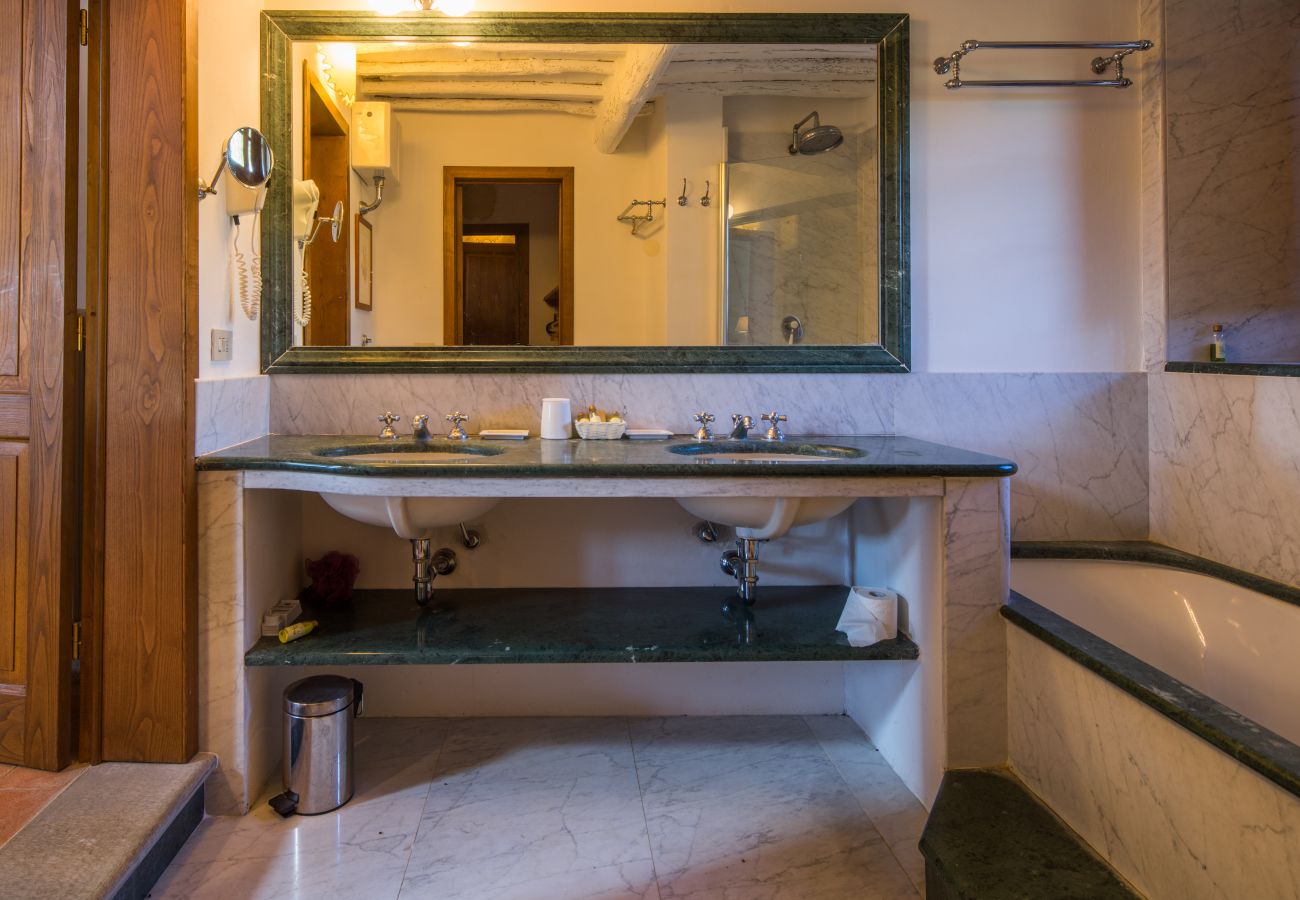 Villa in Greve in Chianti - villa Volpina