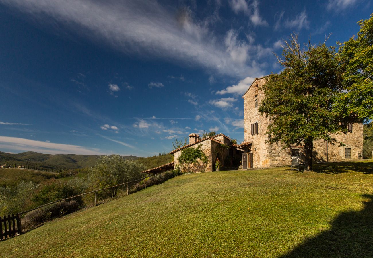 Villa in Greve in Chianti - villa Volpina