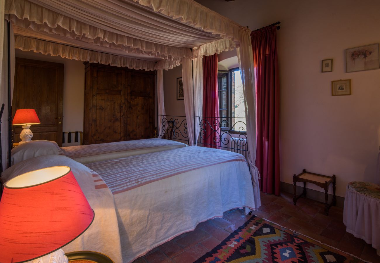 Villa in Greve in Chianti - villa Volpina