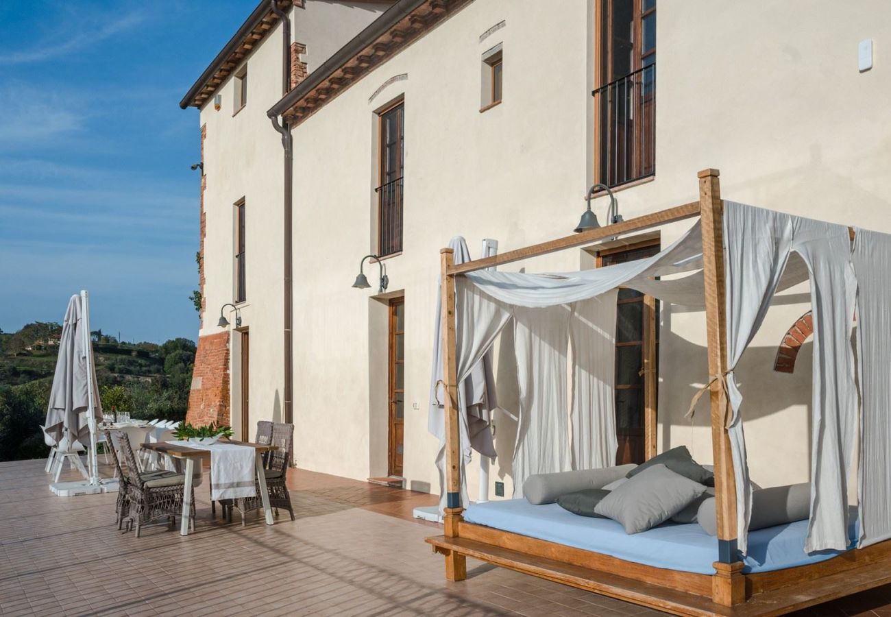 Villa in Palaia - Villa casolare Francia