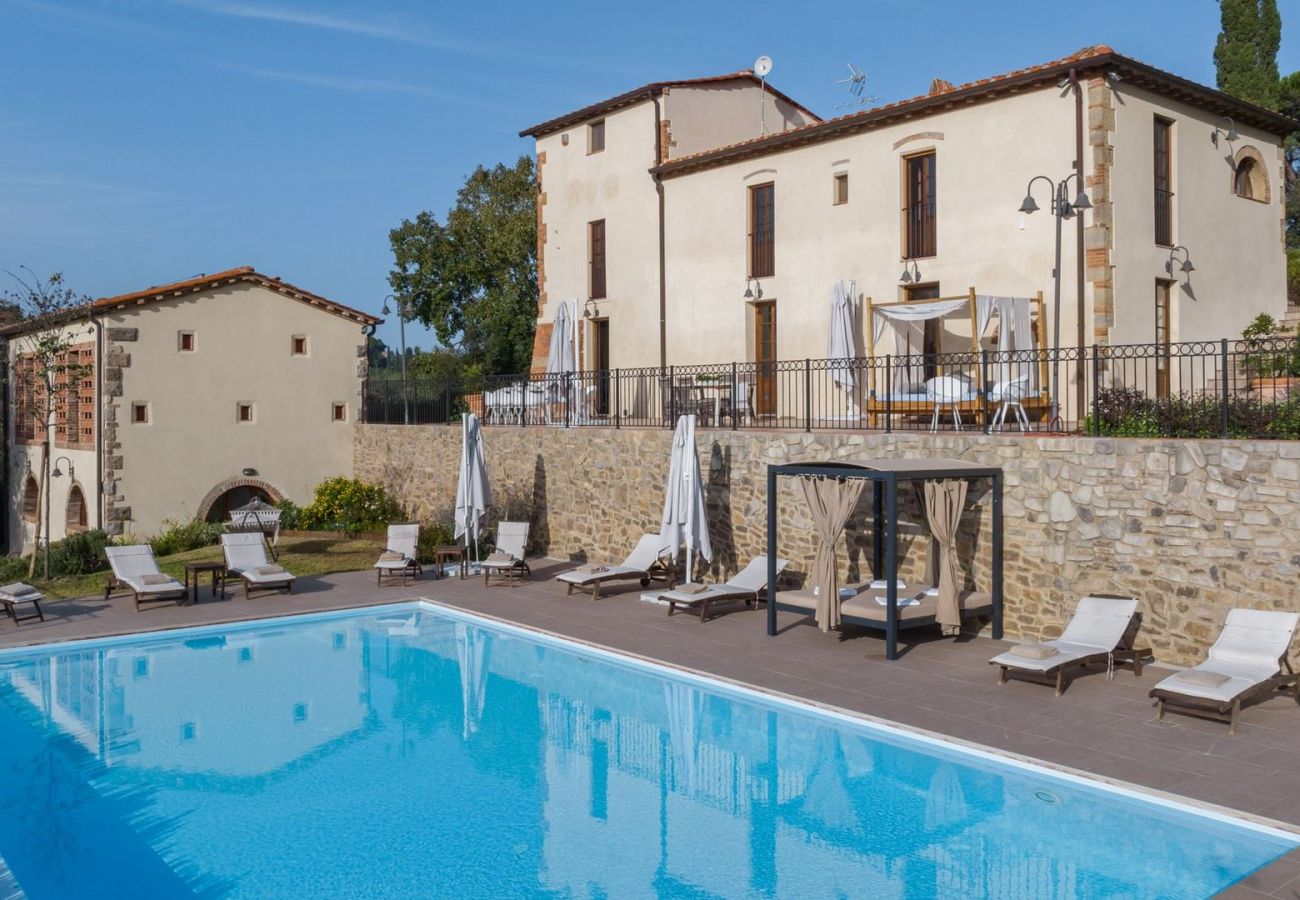 Villa in Palaia - Villa casolare Francia