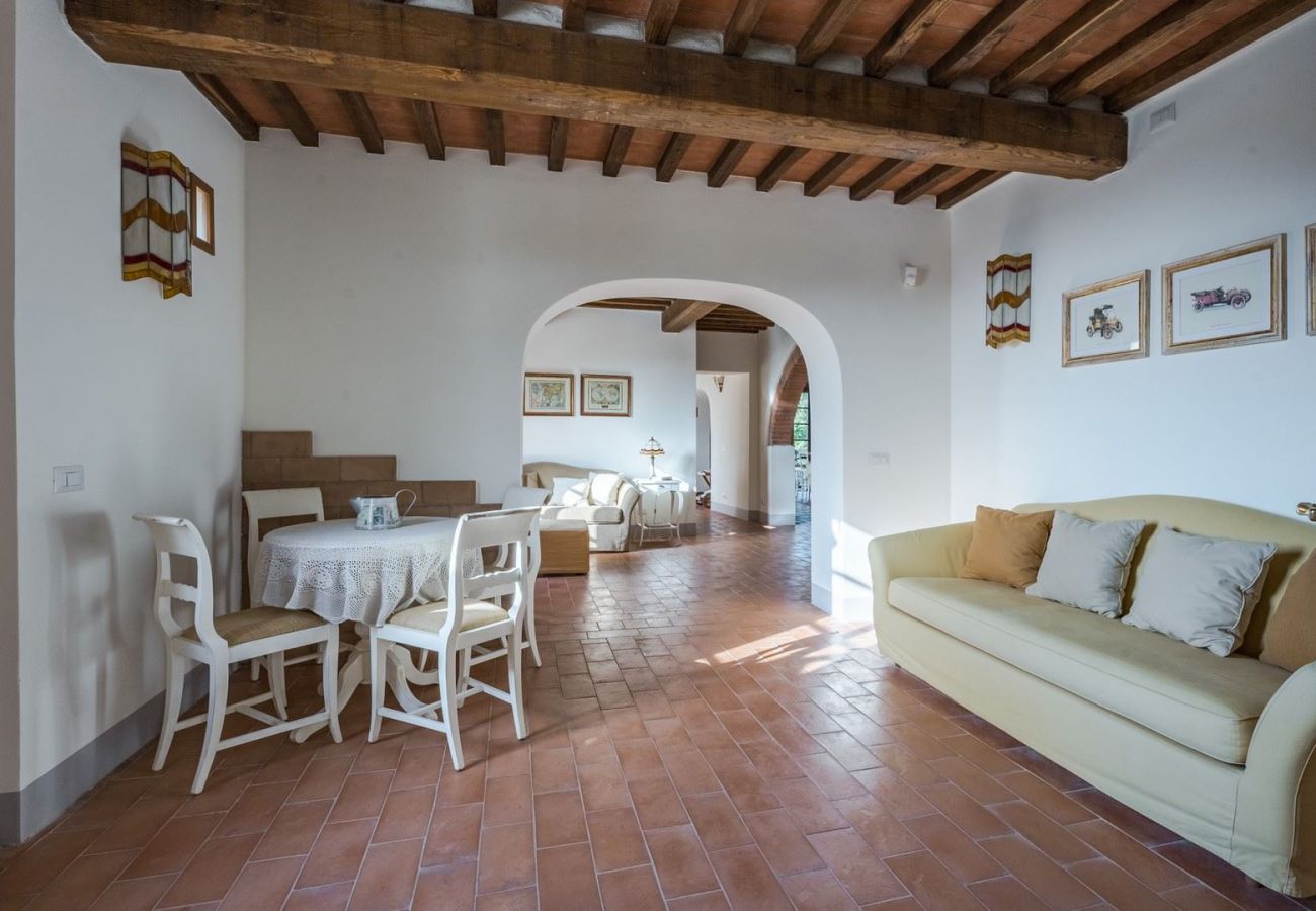 Villa in Palaia - Villa casolare Francia