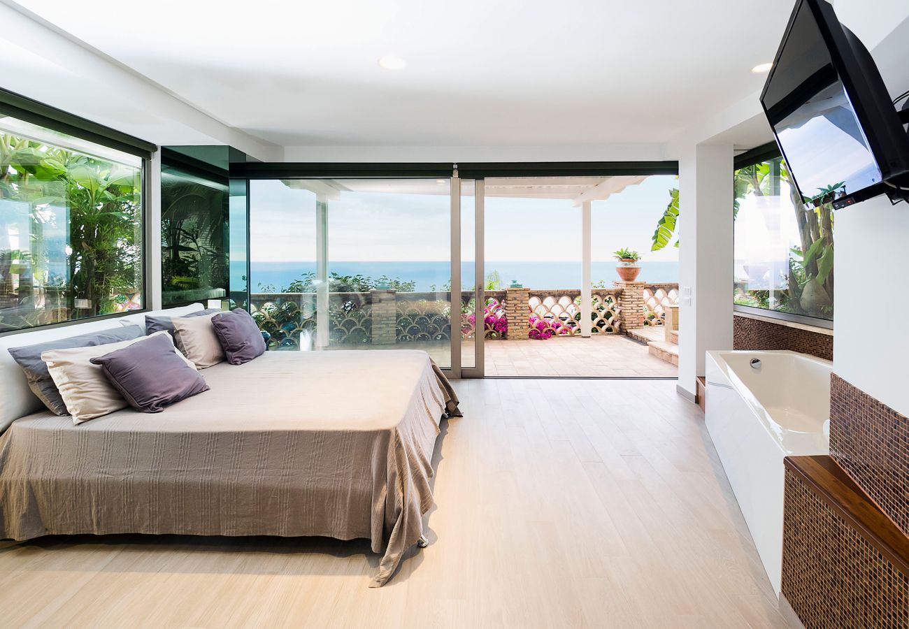 Villa in Letojanni - Villa Arancia