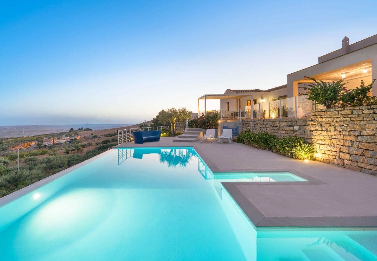 Villa in Buseto Palizzolo - Villa Avocado