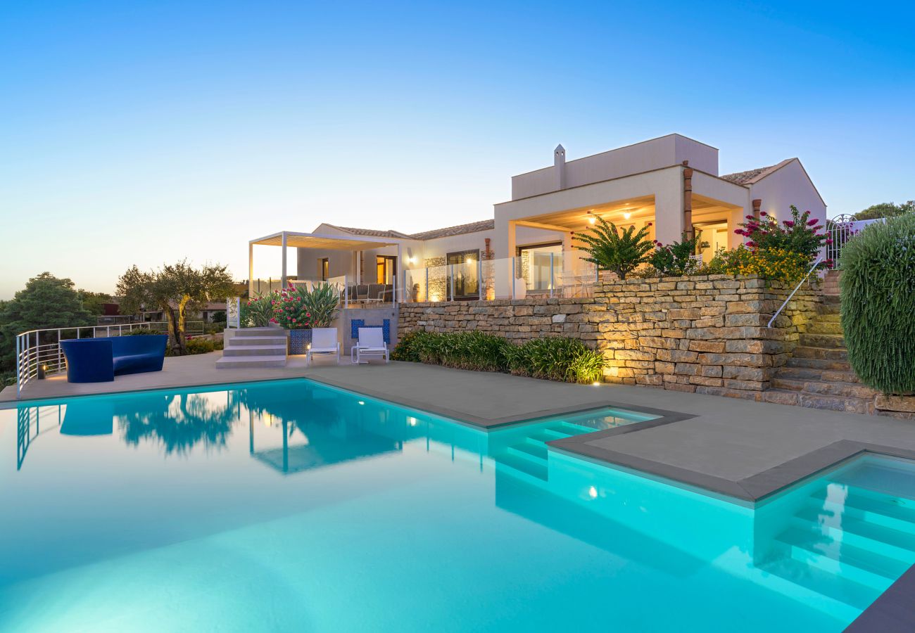 Villa in Buseto Palizzolo - Villa Avocado