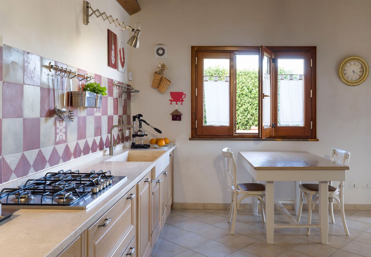 Villa in Buseto Palizzolo - Villa Avocado