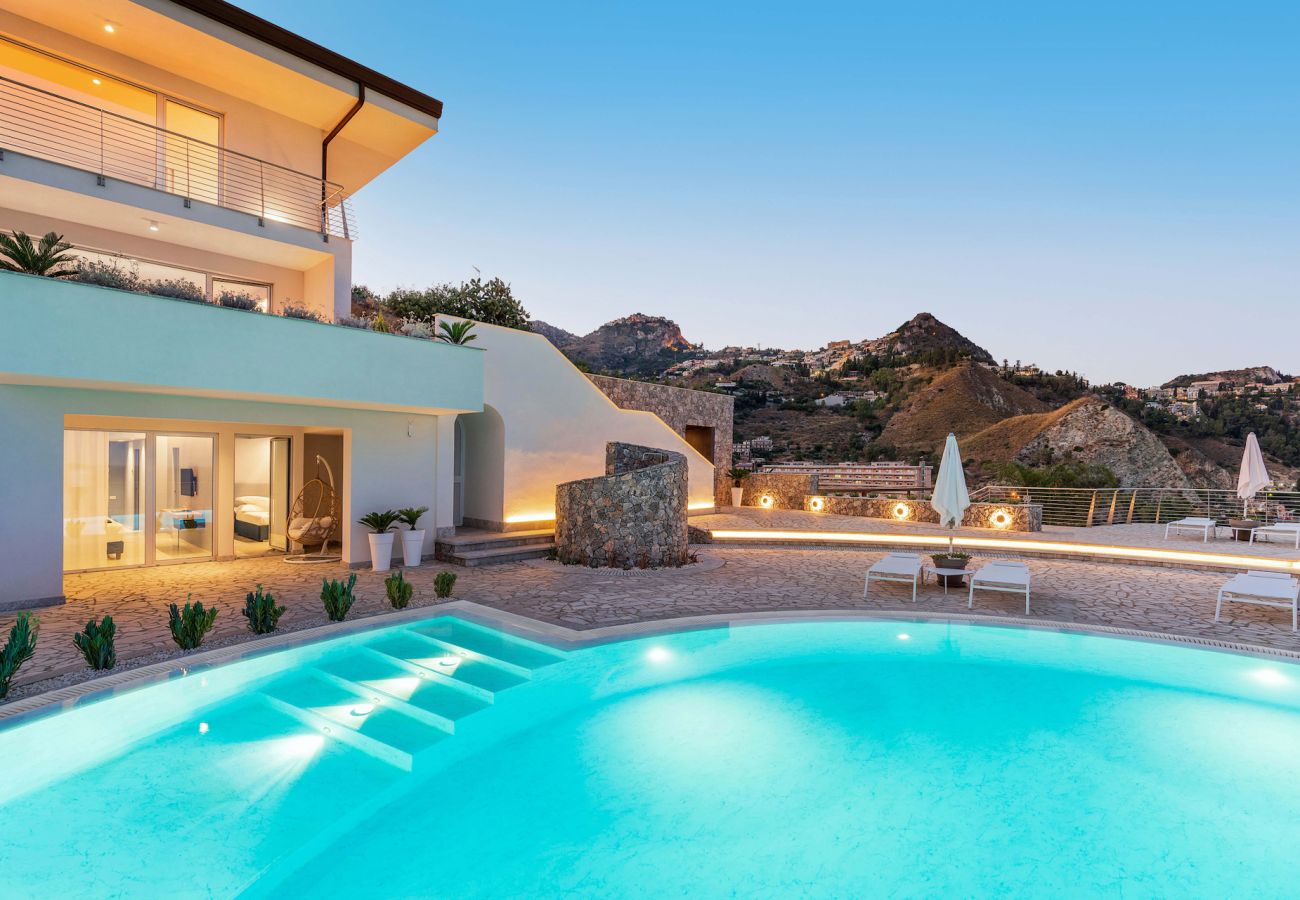 Villa in Giardini-Naxos - Villa Susina